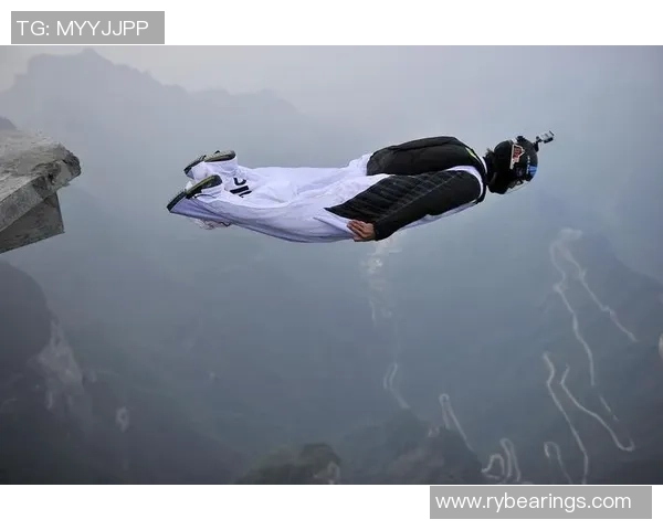 极限运动的魅力与挑战：深入杭州极限运动队的赛场故事与经验分享